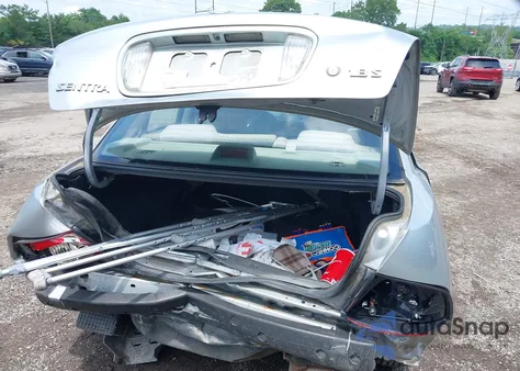 2004 Nissan Sentra 1.8S из США, поврежденный, VIN 3N1CB51D74L467207